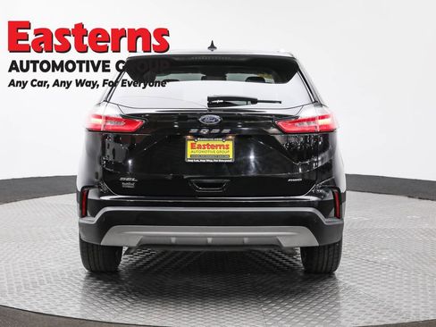 Used 2021 Ford Edge SEL w/ Convenience Package image 6