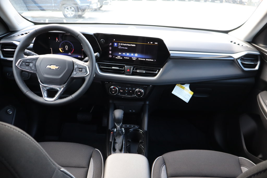 New 2026 Chevrolet TrailBlazer LT w/ Convenience Package AWD/4WD image 20