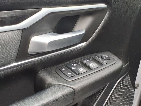 Used 2020 RAM 1500 Big Horn AWD/4WD image 15