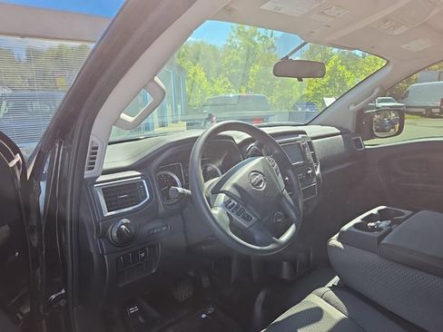 Used 2019 Nissan Titan S w/ S Utility Package AWD/4WD image 11