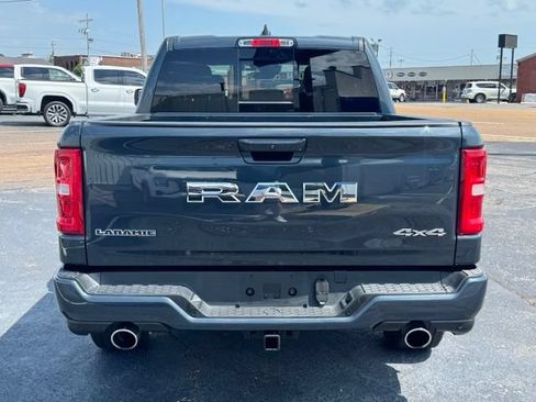 Used 2025 RAM 1500 Laramie w/ Sport Appearance Package AWD/4WD image 4