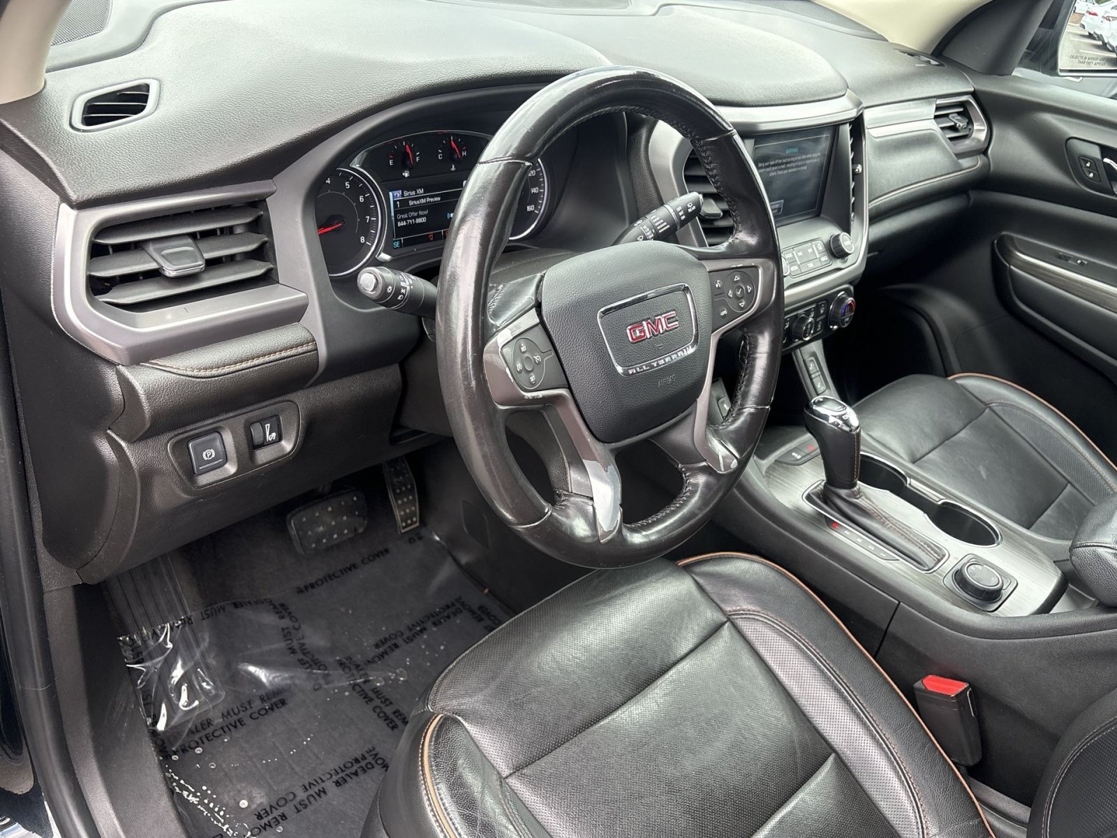 Used 2019 GMC Acadia SLT AWD/4WD image 16