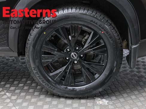 Used 2023 Nissan Rogue SV w/ SV Premium B Package AWD/4WD image 8