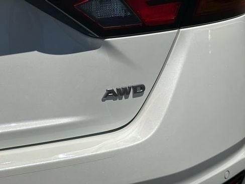 New 2026 Nissan Altima 2.5 SV AWD/4WD image 11