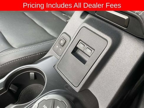 Used 2026 Ford Bronco Badlands AWD/4WD image 32