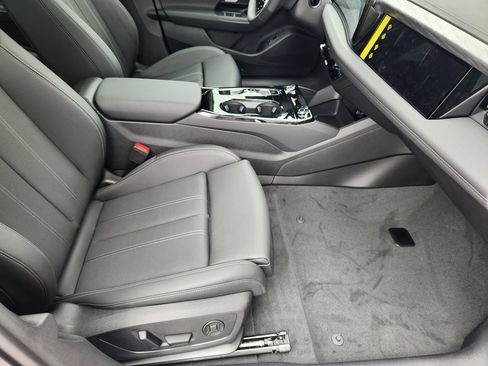 New 2027 Audi A6 e-tron Prestige AWD/4WD image 18