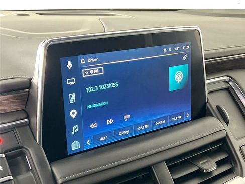 Used 2023 Chevrolet Tahoe LT w/ Luxury Package image 13