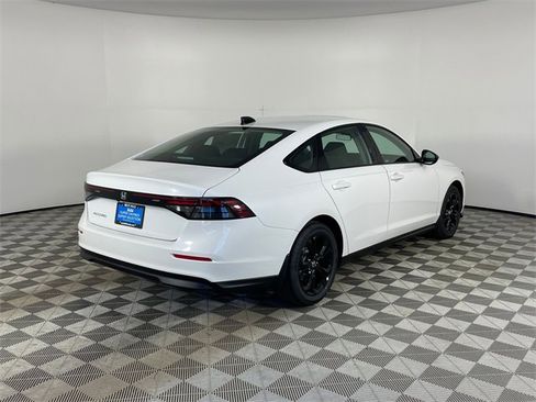 New 2025 Honda Accord SE image 23