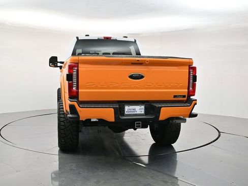 New 2025 Ford F250 XLT w/ Black Appearance Package image 9