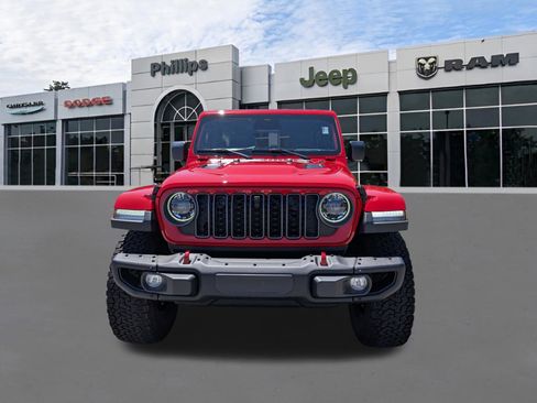 New 2026 Jeep Wrangler Unlimited Rubicon AWD/4WD image 8