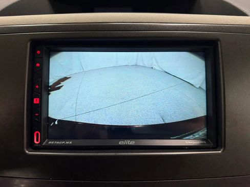 Used 2011 Toyota Sienna LE FWD image 27