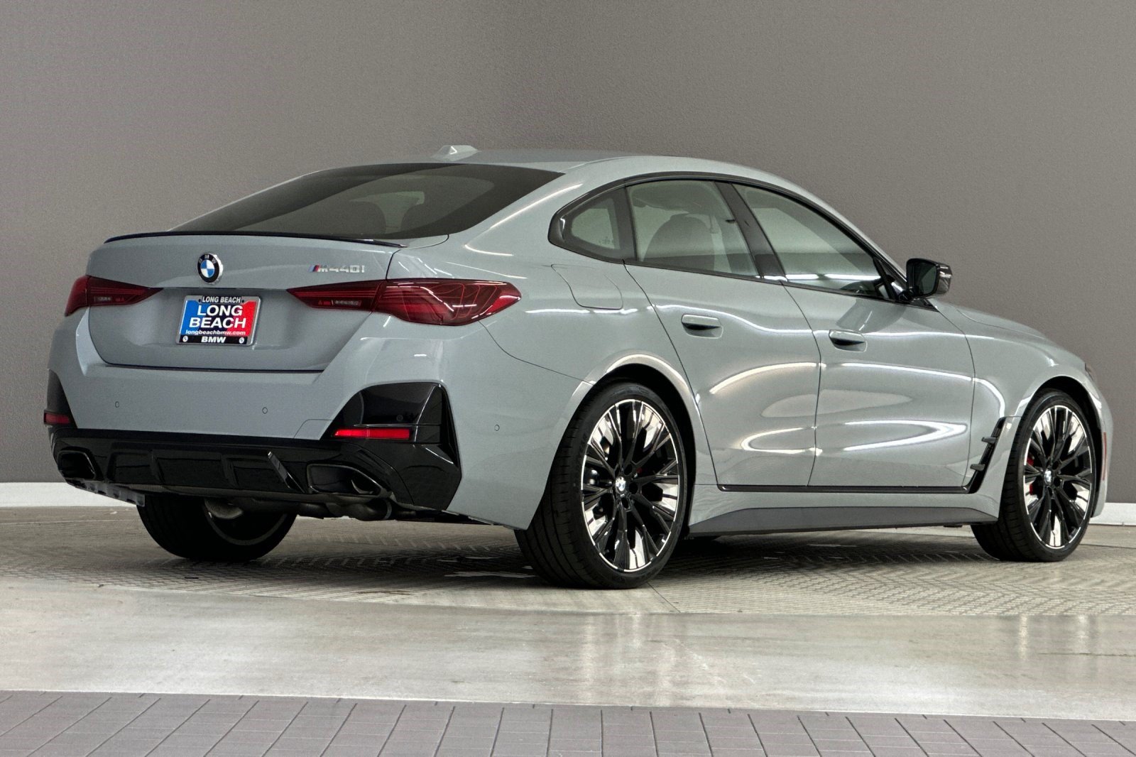 New 2026 BMW M440i w/ Premium Package RWD image 8