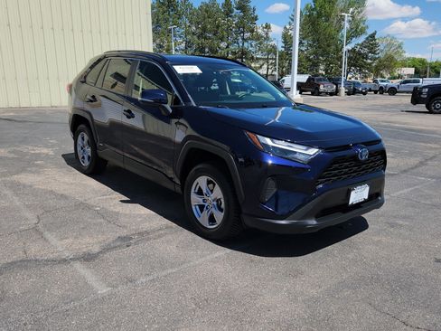 Used 2023 Toyota RAV4 XLE w/ Convenience Package AWD/4WD image 19
