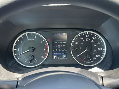 Certified 2024 Nissan Sentra S FWD image 16