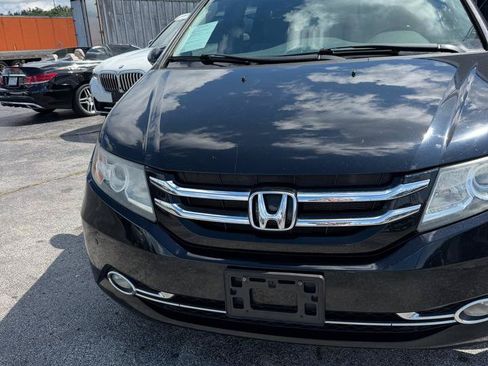 Used 2014 Honda Odyssey Touring Elite image 4
