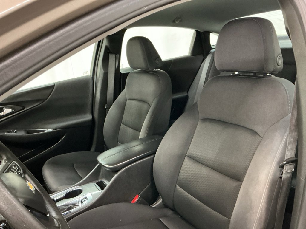 Used 2024 Chevrolet Malibu LT FWD image 17