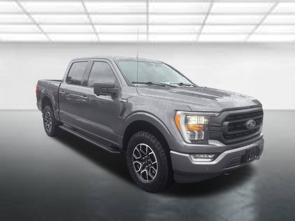 Used 2021 Ford F150 XLT w/ Equipment Group 302A High AWD/4WD image 14