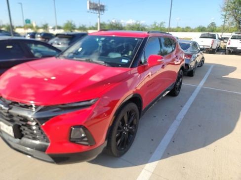 Used 2019 Chevrolet Blazer RS image 1