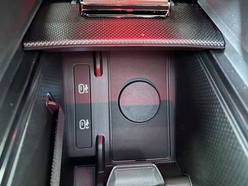 New 2026 Porsche Cayenne Turbo AWD/4WD image 34