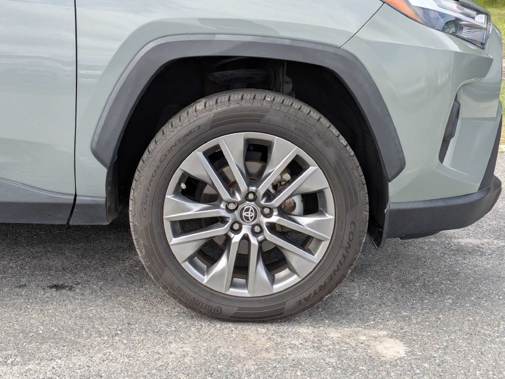 Used 2023 Toyota RAV4 XLE Premium FWD image 11