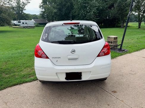 Used 2011 Nissan Versa 1.8 S w/ PWR Plus Pkg FWD image 3