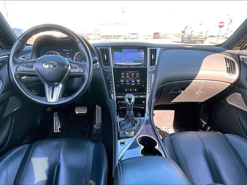 Used 2017 INFINITI Q60 3.0t Sport image 21