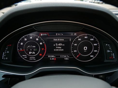 Used 2019 Audi Q7 3.0T Premium Plus AWD/4WD image 24