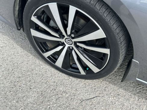 Used 2020 Nissan Altima 2.5 SR AWD/4WD image 9