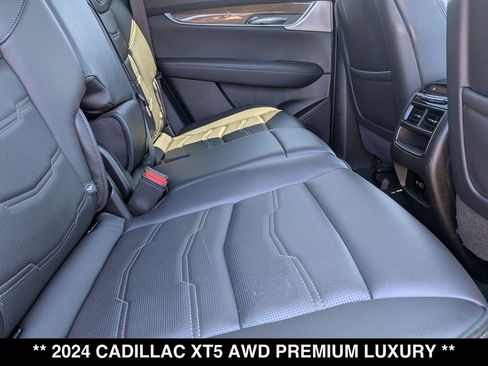 Used 2024 Cadillac XT5 Premium Luxury w/ Platinum Package AWD/4WD image 26