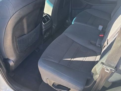 Used 2020 Kia Sorento LX w/ LX I4 Convenience Package AWD/4WD image 13