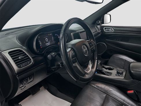 Used 2018 Jeep Grand Cherokee High Altitude image 10