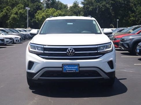 Used 2023 Volkswagen Atlas SE w/ Black Wheel Package AWD/4WD image 3