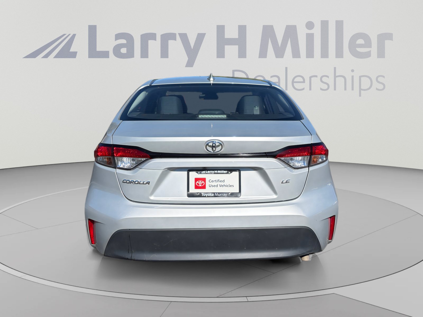 Used 2024 Toyota Corolla LE FWD image 4