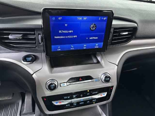 Used 2023 Ford Explorer XLT AWD/4WD image 14