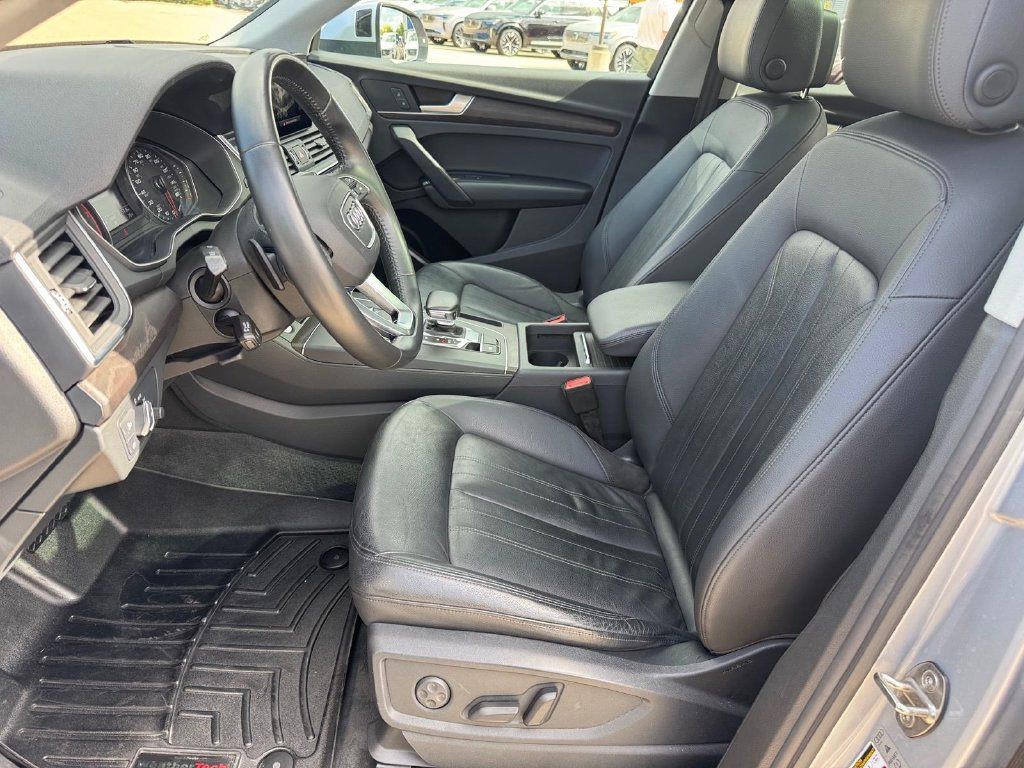 Used 2020 Audi Q5 2.0T Premium w/ Convenience Package AWD/4WD image 8