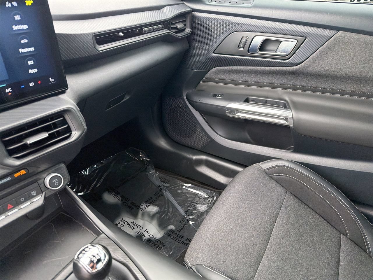 Used 2024 Ford Mustang GT RWD image 15