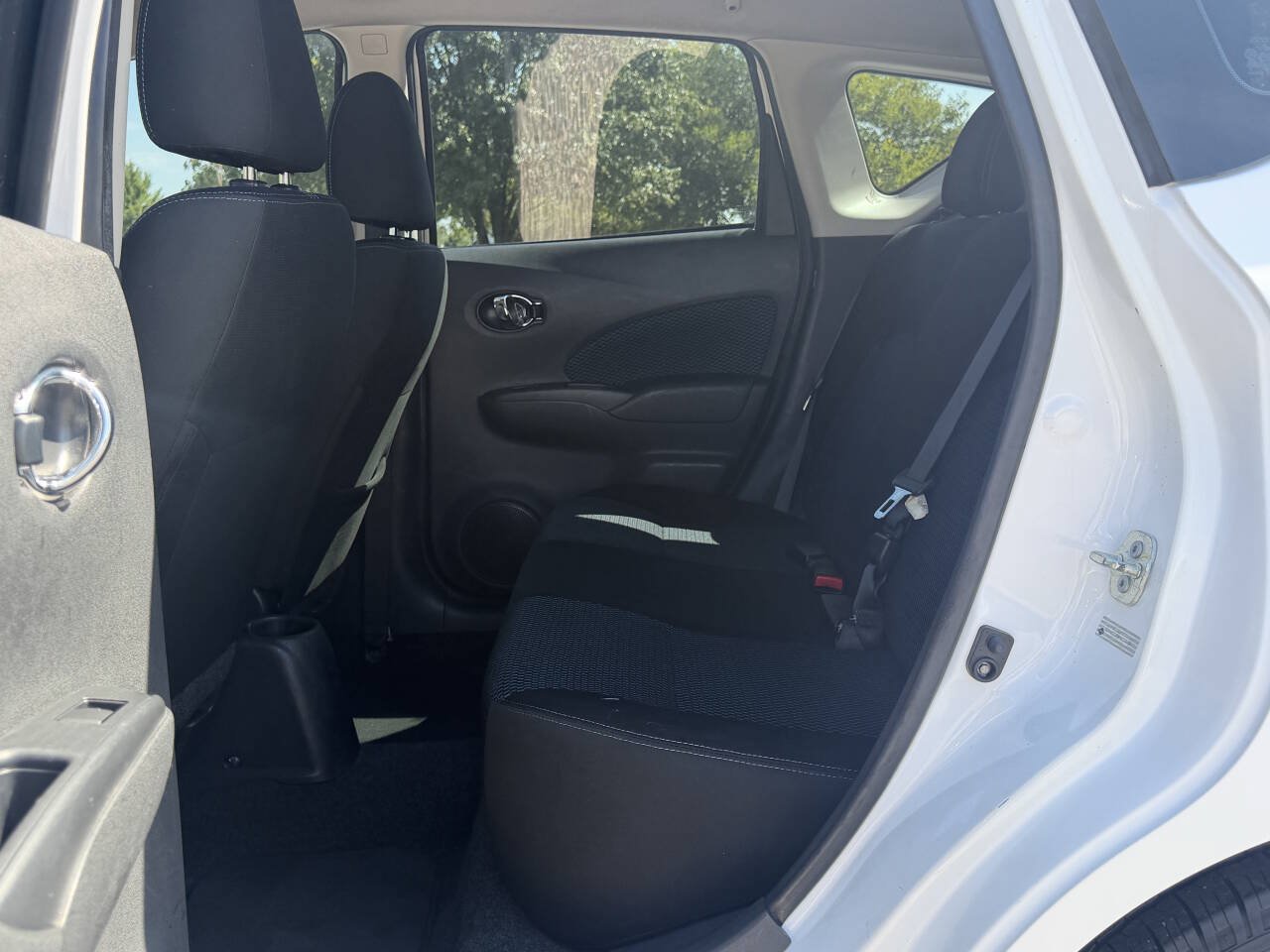 Used 2017 Nissan Versa Note SV FWD image 15