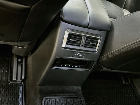 Used 2025 MAZDA CX-90 Plug-In Hybrid w/ Preferred AWD/4WD image 29