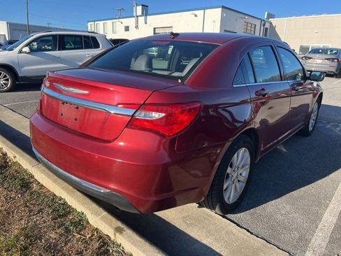 Used 2013 Chrysler 200 Touring image 5