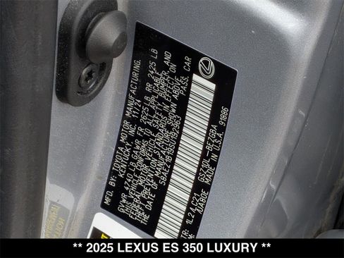 Used 2025 Lexus ES 350 Luxury w/ Accessory Package (Z2) image 31