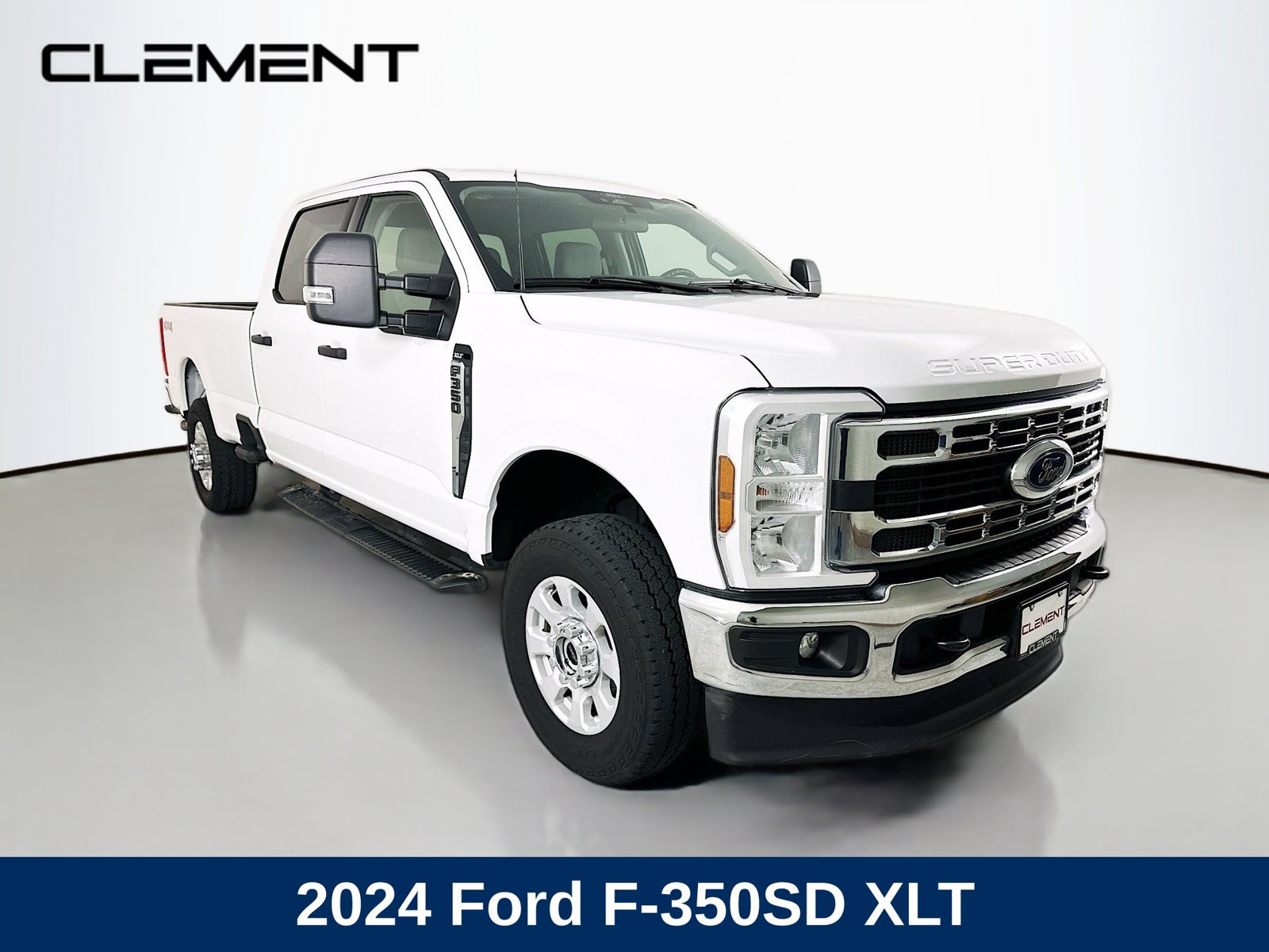 Used 2024 Ford F350 XLT AWD/4WD image 4