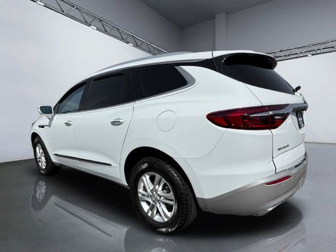 Used 2020 Buick Enclave Essence FWD image 5