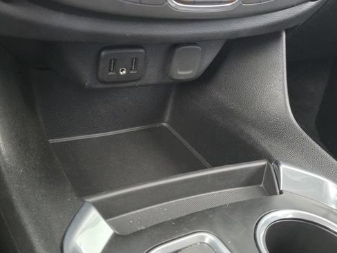 Used 2020 Chevrolet Traverse LT AWD/4WD image 22