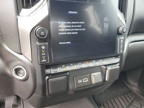 Used 2024 Chevrolet Silverado 1500 Custom w/ Turbomax Blackout Package image 27