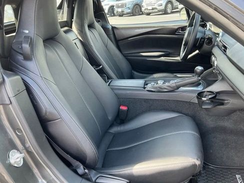 Used 2024 MAZDA MX-5 Miata RF Grand Touring RWD image 18