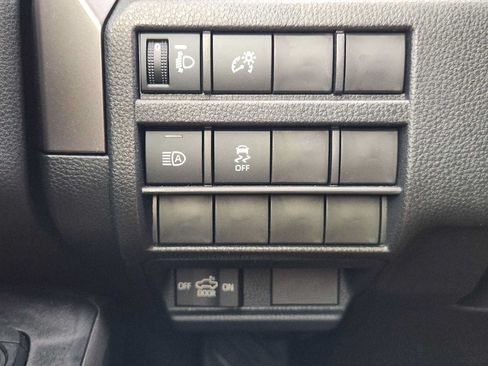 Used 2026 Toyota Tacoma TRD Off-Road AWD/4WD image 21