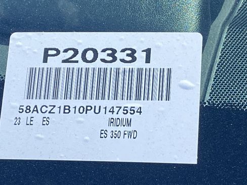 Used 2023 Lexus ES 350 w/ Accessory Package (Z1) image 32