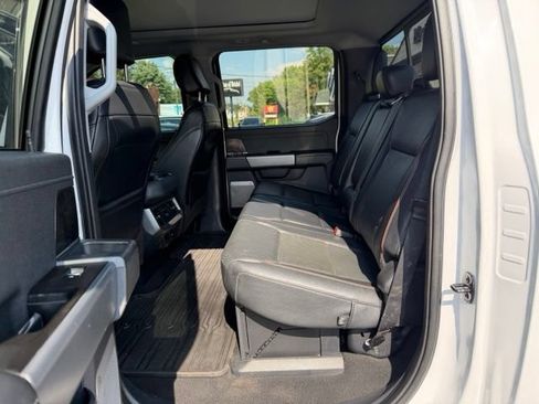 Used 2023 Ford F250 Lariat w/ Lariat Ultimate Package AWD/4WD image 22