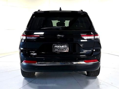 Used 2023 Jeep Grand Cherokee Limited w/ Luxury Tech Group II AWD/4WD image 5
