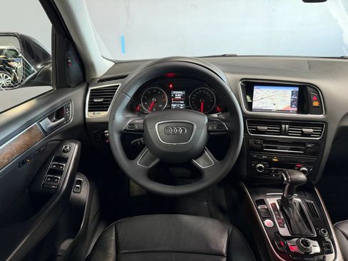Used 2015 Audi Q5 2.0T Premium Plus w/ Technology Package AWD/4WD image 11